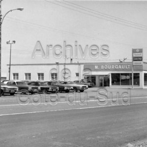 Garage Maurice Bourgault &agrave; La Pocati&egrave;re