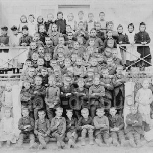 Enfants de premi&egrave;re communion &agrave; Saint-Pascal