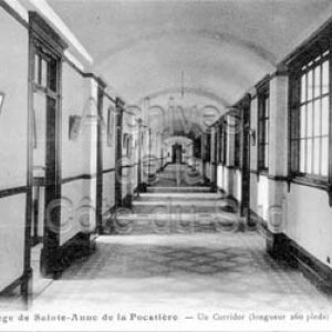 Collège de Sainte-Anne de la Pocatière - Un corridor (longueur 260 pieds)