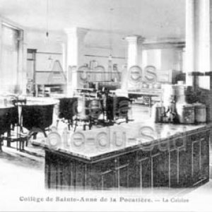 Collège de Sainte-Anne de la Pocatière. - La cuisine