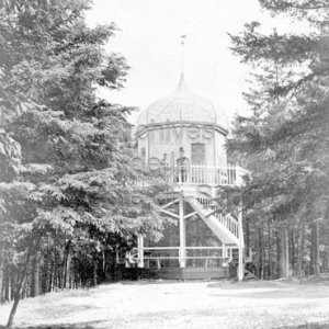 Kiosque Ch&acirc;teauguay du Coll&egrave;ge de Sainte-Anne &agrave; La Pocati&egrave;re
