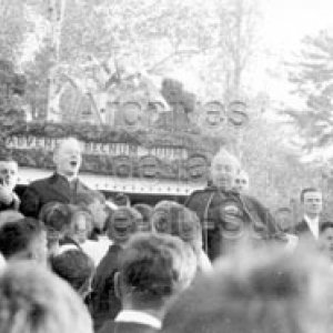 F&ecirc;te du Sacr&eacute;-Coeur &agrave; La Pocati&egrave;re auquel le cardinal Jean-Marie-Rodrigue Villeneuve prend part