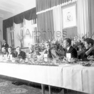 Banquet lors de la visite du cardinal Paul-&Eacute;mile L&eacute;ger au Coll&egrave;ge de Sainte-Anne &agrave; La Pocati&egrave;re