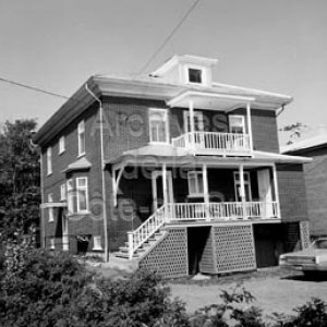 Maison Eug&egrave;ne Martin