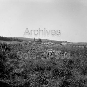 Terre, b&acirc;timents et maison de Jacques Martin &agrave; Saint-Cyrille-de-Lessard