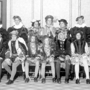Pi&egrave;ce de th&eacute;&acirc;tre, Les enfants d&rsquo;&Eacute;douard, jou&eacute;e par des &eacute;l&egrave;ves au Coll&egrave;ge de Sainte-Anne &agrave; La Pocati&egrave;re