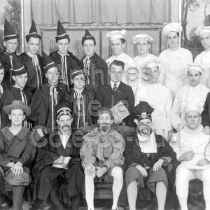 Op&eacute;rette, Le malade malgr&eacute; lui, jou&eacute;e par des &eacute;l&egrave;ves au Coll&egrave;ge de Sainte-Anne &agrave; La Pocati&egrave;re