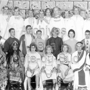 Pi&egrave;ce de th&eacute;&acirc;tre, Les chr&eacute;tiens aux lions, jou&eacute;e par des &eacute;l&egrave;ves au Coll&egrave;ge de Sainte-Anne &agrave; La Pocati&egrave;re