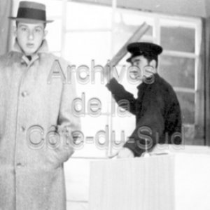 Pi&egrave;ce de th&eacute;&acirc;tre, L&rsquo;ouragan, jou&eacute;e par des &eacute;l&egrave;ves au Coll&egrave;ge de Sainte-Anne &agrave; La Pocati&egrave;re