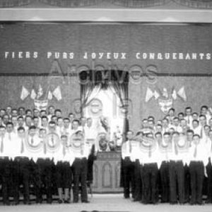 S&eacute;ance publique de la Jeunesse &Eacute;tudiante Catholique au Coll&egrave;ge de Sainte-Anne &agrave; La Pocati&egrave;re