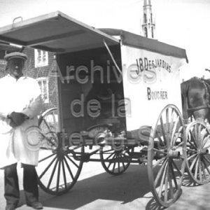 Voiture de livraison hippomobile du boucher Jean-Baptiste Desjardins