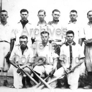 &Eacute;quipe de baseball de Saint-Pac&ocirc;me village