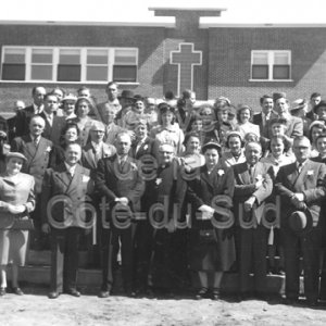 F&ecirc;te des arbres &agrave; Saint-Pac&ocirc;me avec le maire Roland L&eacute;vesque et le cur&eacute; Fortier