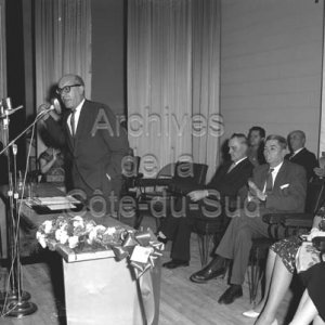 Assembl&eacute;e politique &agrave; Saint-Pascal avec Georges-&Eacute;mile Lapalme