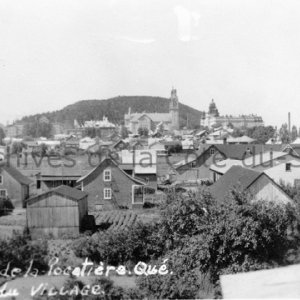 Ste-Anne-de-la-Pocati&eacute;re. Qu&eacute;. Ouest du village.