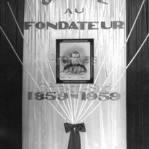 Hommage au fondateur, l&rsquo;abb&eacute; Fran&ccedil;ois Pilote, lors des festivit&eacute;s du centenaire de l&rsquo;&Eacute;cole d&rsquo;agriculture