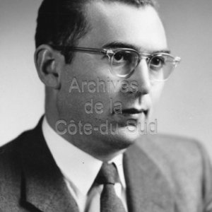 L&eacute;once Chenard, professeur &agrave; l&rsquo;&Eacute;cole d&rsquo;agriculture