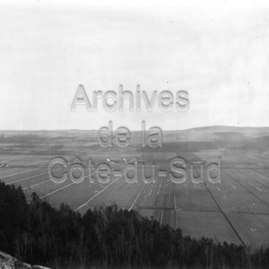 Vue du sud de La Pocati&egrave;re prise de la montagne du Coll&egrave;ge