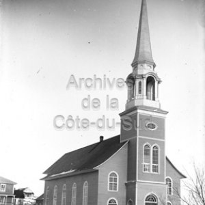 L’église de Saint-Onésime vers 1930